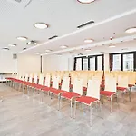 يوخيندغاستهاوس آسي بيت شباب *
