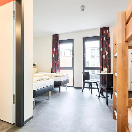 호스텔 유겐트개스테하우스 아아제 *