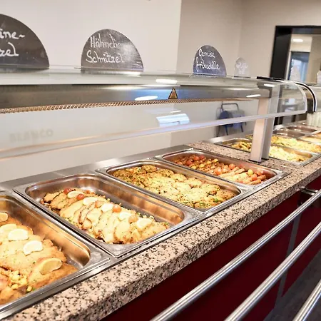 유겐트개스테하우스 아아제 *