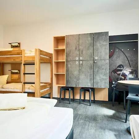 Jugendgaestehaus Aasee * Münster