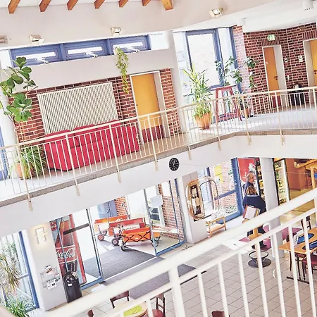 Jugendgaestehaus Aasee * Munster (North Rhine-Westphalia)